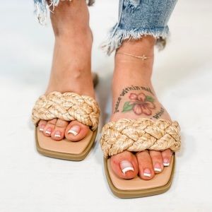 City Classified - Woven Strap Square Flat Slide Sandals - Size 9 - Tan